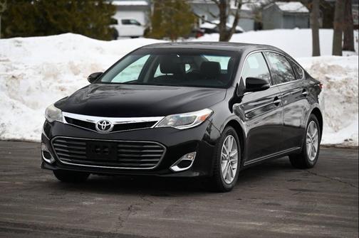 2013 Toyota Avalon XLE Premium