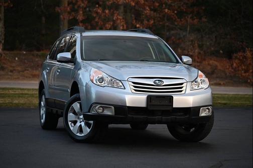 2012 Subaru Outback 2.5i Premium