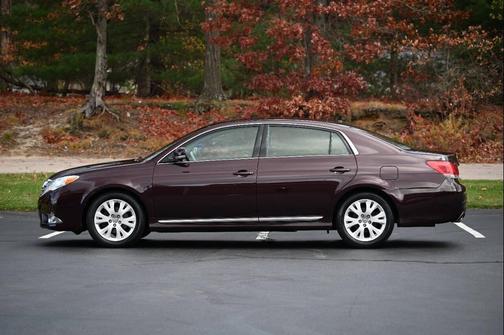 2011 Toyota Avalon Limited