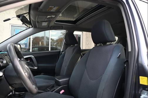 2010 Toyota RAV4 Sport