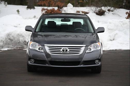 2009 Toyota Avalon XLS