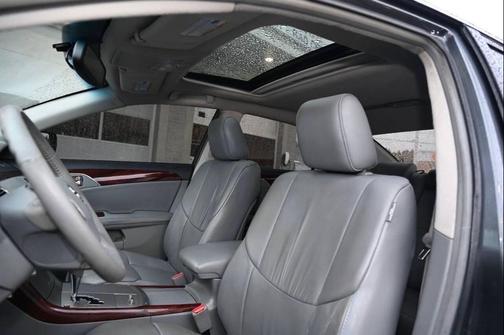 2009 Toyota Avalon XLS