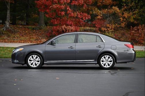 2011 Toyota Avalon Limited