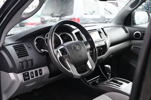 2013 Toyota Tacoma Base