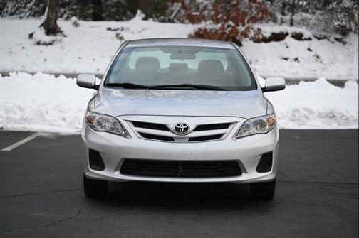 2011 Toyota Corolla LE