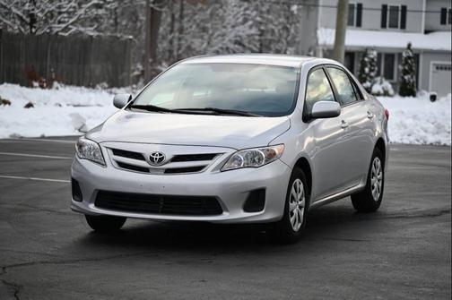 2011 Toyota Corolla LE