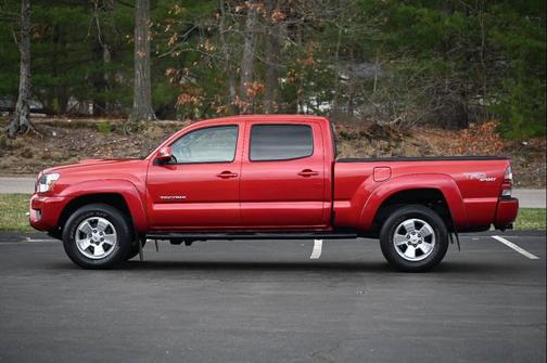 2013 Toyota Tacoma Base