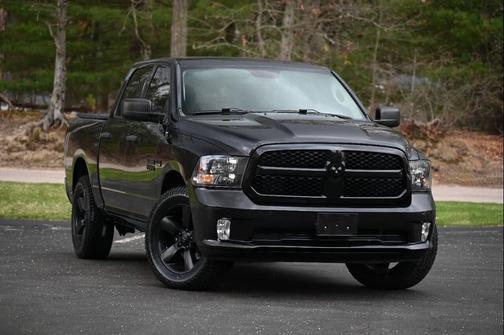 Black 2016 RAM 1500 Tradesman/Express