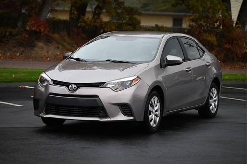 2016 Toyota Corolla LE Plus