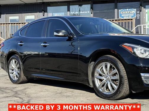 2016 INFINITI Q70 3.7X