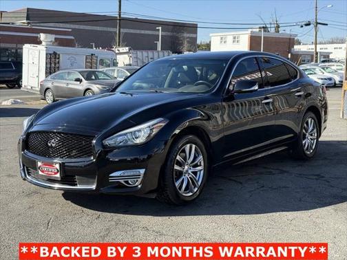 2016 INFINITI Q70 3.7X