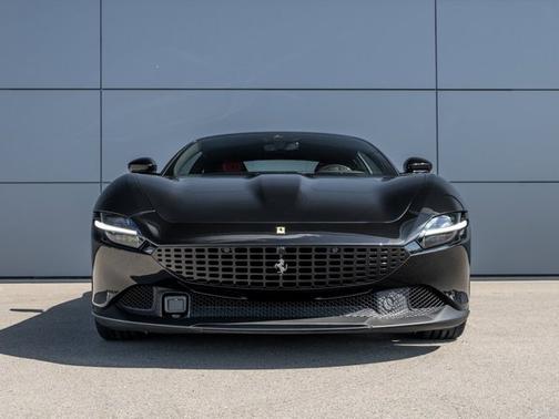 2022 Ferrari Roma Base
