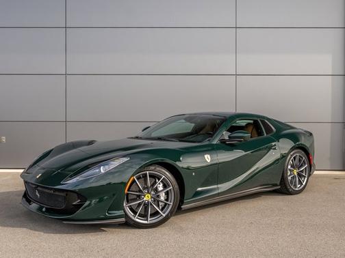 2022 Ferrari 812 GTS Base