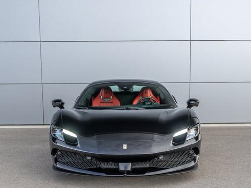 2024 Ferrari 296 GTS 