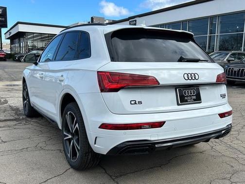 2025 Audi Q5 45 S line Premium Plus