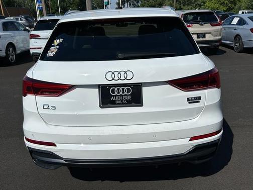 2022 Audi Q3 45 S line Premium