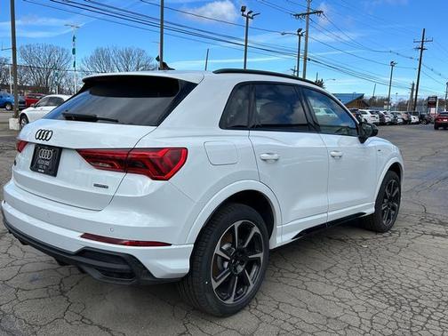 2025 Audi Q3 45 S line Premium Plus