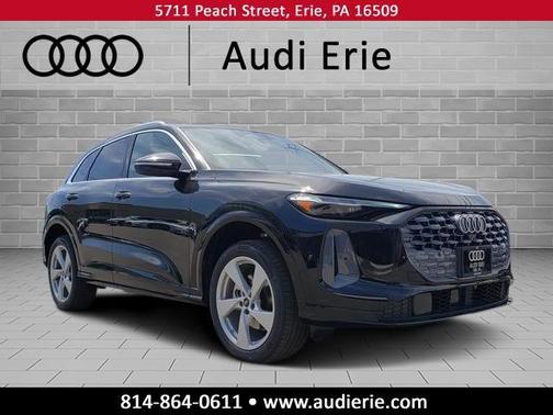 Mythos Black Metallic 2026 Audi Q5 Premium Plus TFSI quattro S tronic