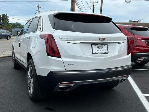 2025 Cadillac XT5 Premium Luxury