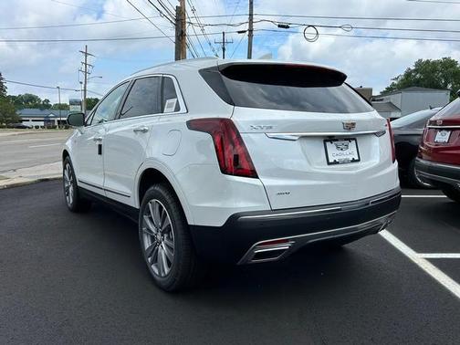 2025 Cadillac XT5 Premium Luxury