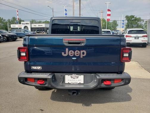 Fathom Blue Pearlcoat 2025 Jeep Gladiator Rubicon