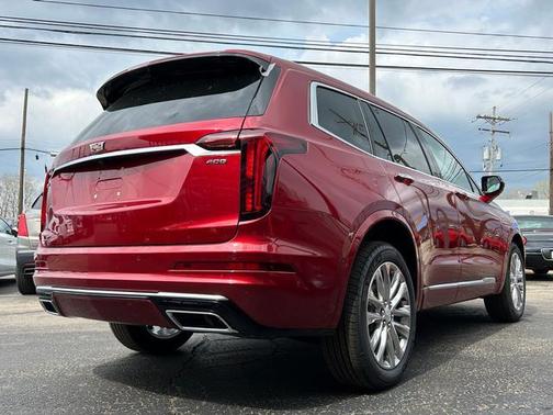 2025 Cadillac XT6 Premium Luxury AWD