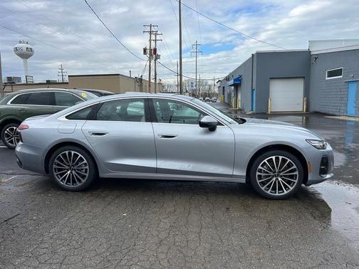 2026 Audi A6 Premium Plus quattro S tronic