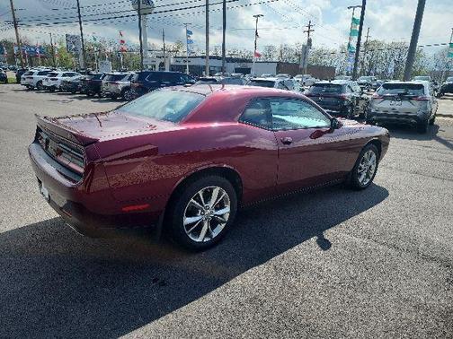 Octane Red Pearlcoat 2021 Dodge Challenger SXT