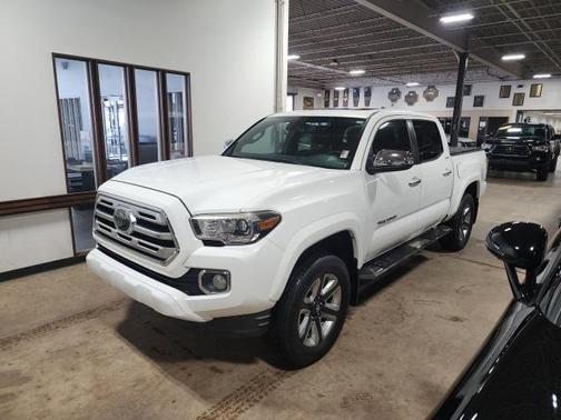 2018 Toyota Tacoma SR