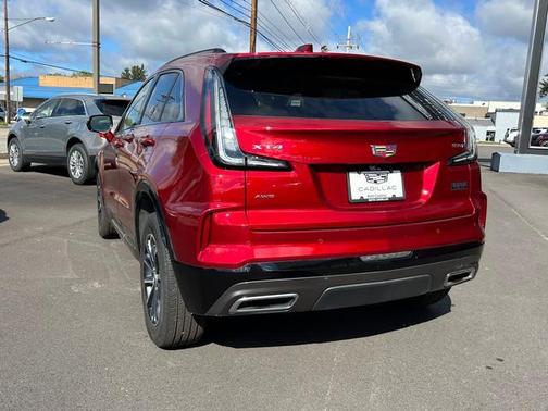 2024 Cadillac XT4 Sport
