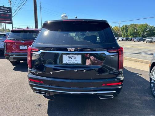 2025 Cadillac XT6 Premium Luxury AWD