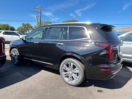 2025 Cadillac XT6 Premium Luxury AWD