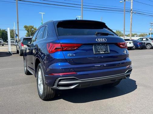 2025 Audi Q3 45 S line Premium Plus