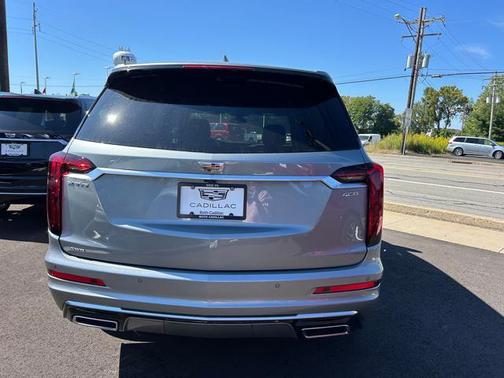 2025 Cadillac XT6 Premium Luxury AWD