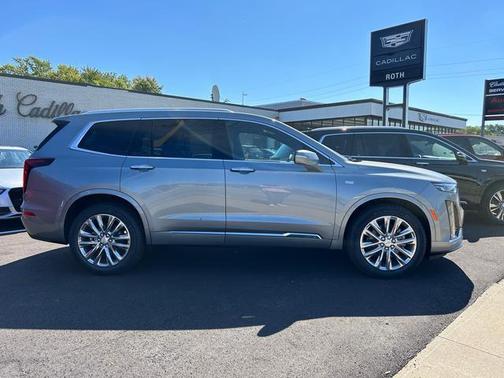 2025 Cadillac XT6 Premium Luxury AWD