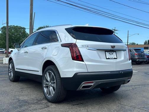 2025 Cadillac XT5 Premium Luxury