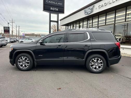 2021 GMC Acadia AWD SLT