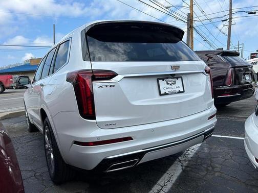 2025 Cadillac XT6 Premium Luxury AWD