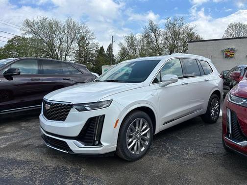 2025 Cadillac XT6 Premium Luxury AWD