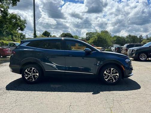 2023 Kia Sportage Hybrid EX