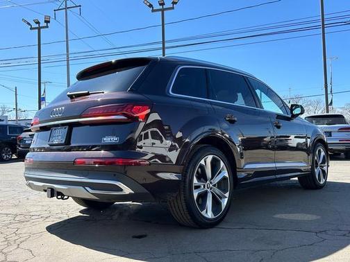 2022 Audi Q7 55 Prestige