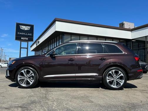 2022 Audi Q7 55 Prestige