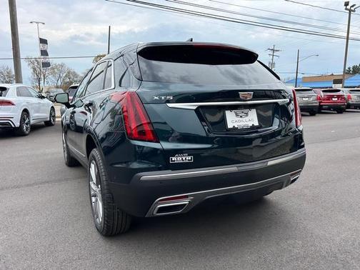 2026 Cadillac XT5 Premium Luxury