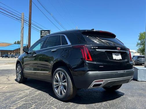 2025 Cadillac XT5 Premium Luxury