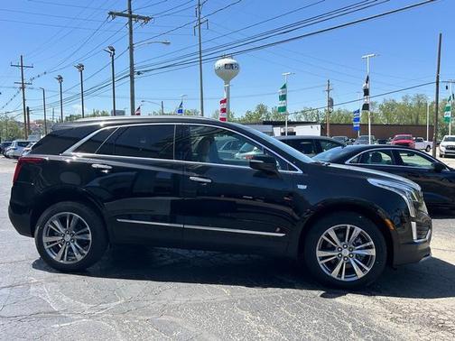 2025 Cadillac XT5 Premium Luxury