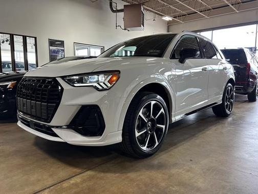 2025 Audi Q3 45 S line Premium Plus