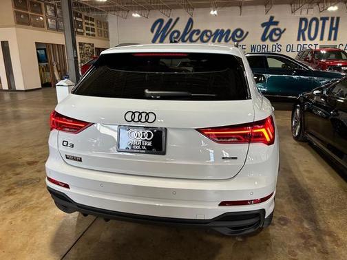 2025 Audi Q3 45 S line Premium Plus