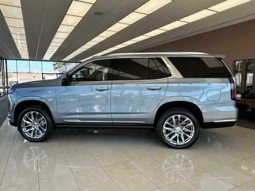 2025 Cadillac Escalade Premium Luxury