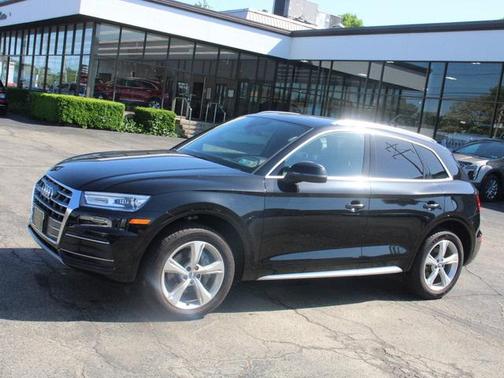 2020 Audi Q5 45 Premium