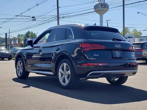 2020 Audi Q5 45 Premium